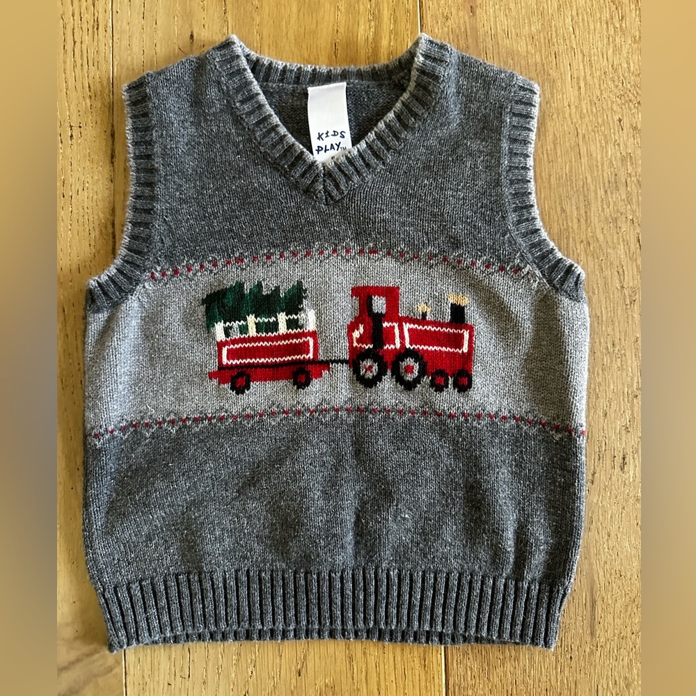 5/$20* Kids Play Soft Grey Knit Sweater Vest & Red Winter Train Design. Size 4T